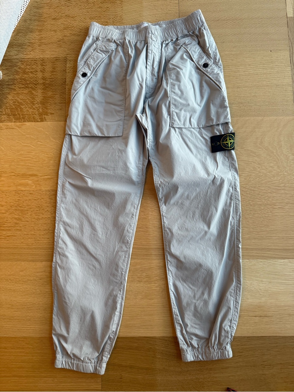 Stone Island Men's Light Gray Cargo Pants with Signature Badge